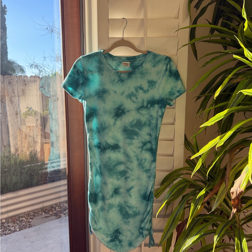 PINK Victoria's Secret Aqua Tie-Dye Top